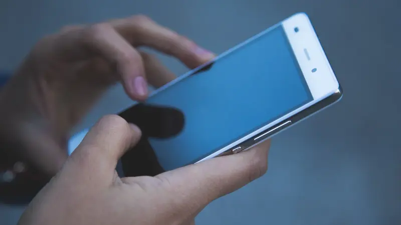 Airtel புதிய Voice-Only Recharge Plans: ₹185, ₹203, ₹206 — data இல்லாமல் call, SMS மட்டும்