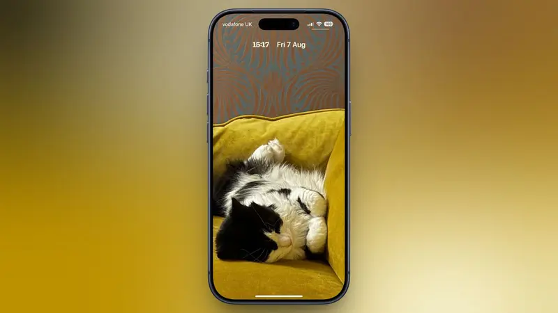 உங்கள் iPhone Lock Screen-க்கு புதிய வசதிகளைத் தரும் iOS 27