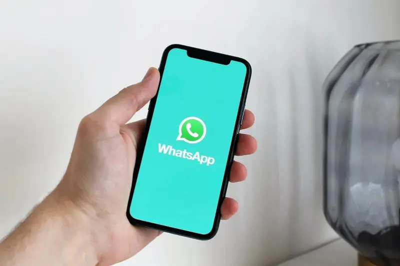 WhatsApp Scheduled Messages: மெசேஜ், போட்டோ, வீடியோவை நேரம் குறித்து அனுப்பும் வசதி விரைவில்