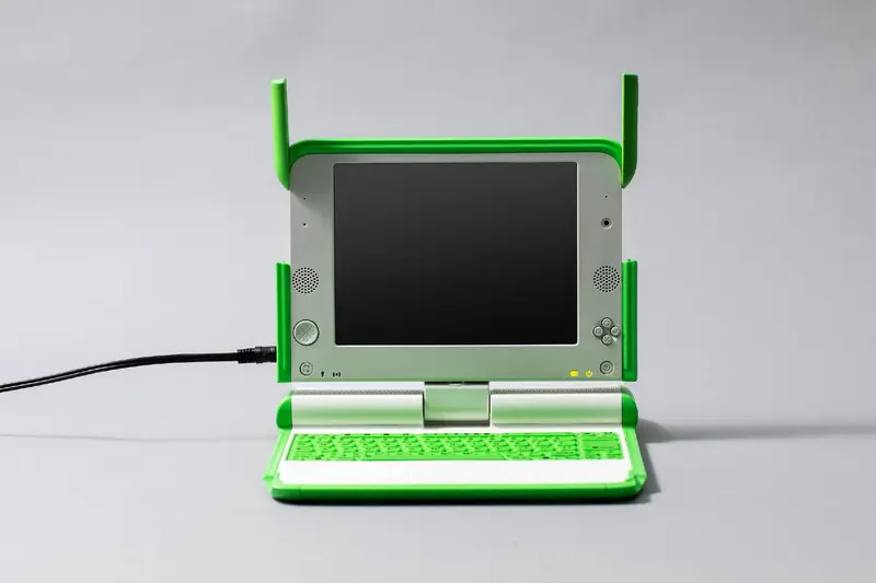 OLPC $100 laptop தோல்வி அடைந்தது ஏன்?